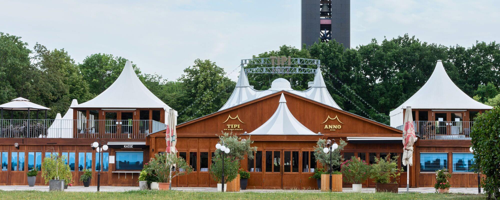 BAG-IF-Festveranstaltung im Tipi am Kanzleramt Berlin | © Shutterstock / effjott.art ((Schmuckbild))