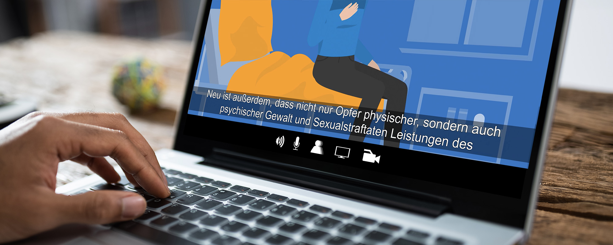 Man sieht die Aufnahme einer Hand, die die Tastatur eines Laptops bedient. Auf dem Laptop erscheinen Website-Inhalte des BIH.