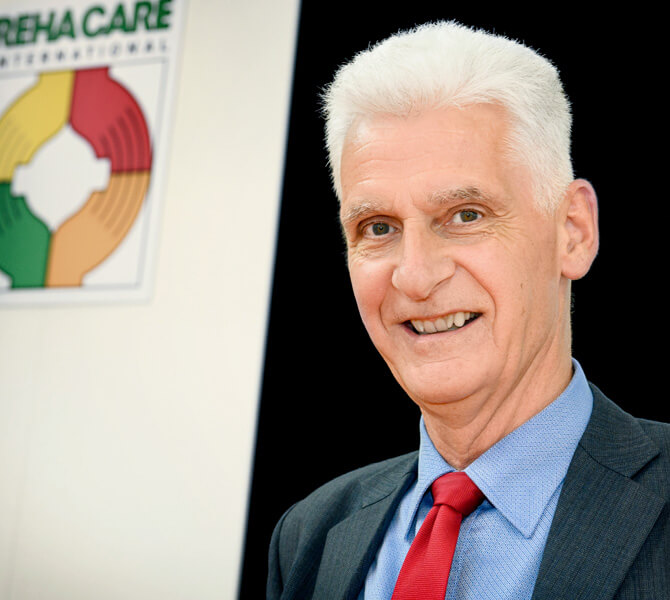 Dr. Rolf Schmachtenberg, Staatssekretär im Bundesministerium für Arbeit und Soziales Das Foto zeigt Dr. Rolf Schmachtenberg, Staatssekretär im Bundesministerium für Arbeit und Soziales.