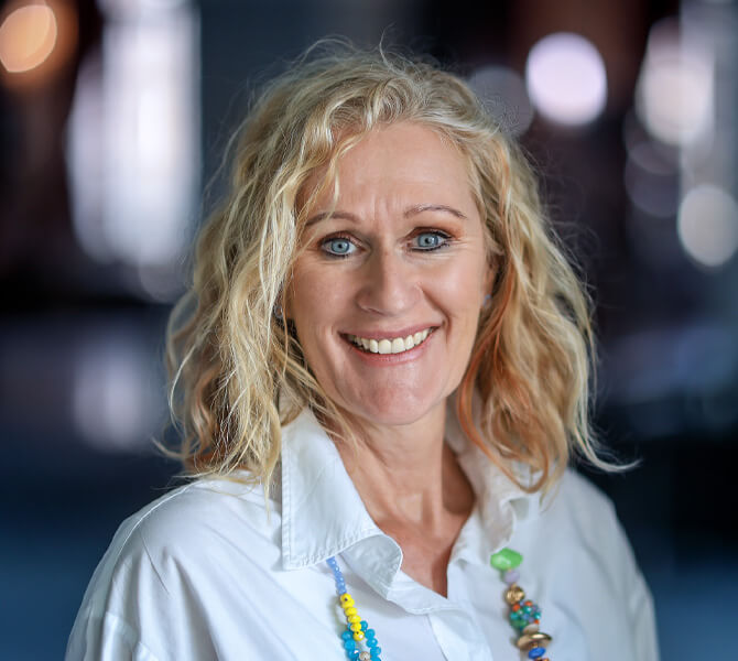 Porträtbild von Marion Geipel.