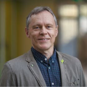 LVR-Mitarbeiter Heinz-Jörg Oetmann | © Rupert Oberhäuser Das Foto zeigt das den LVR-Mitarbeiter Heinz-Jörg Oetmann im Porträt.