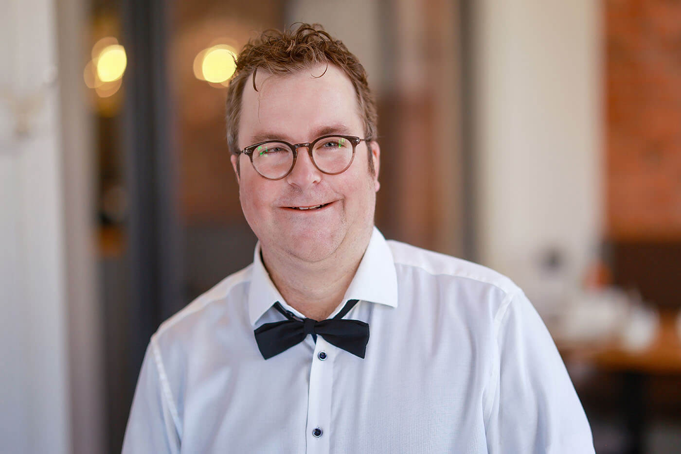Porträtbild von Arne Krüger-Brörken.