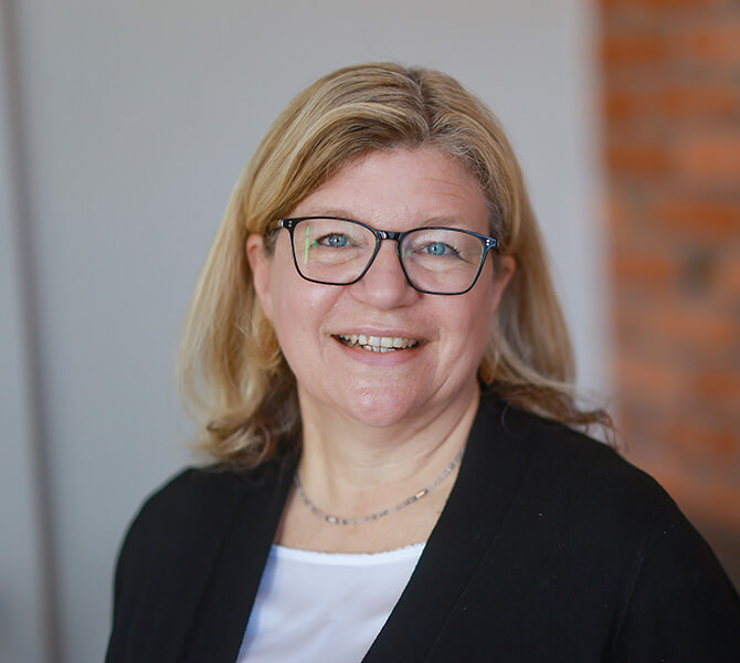 Hotel Villa Stern Anke Zimmer, Integrationsamt Niedersachsen l © Rupert Oberhäuser Porträtbild von Anke Zimmer