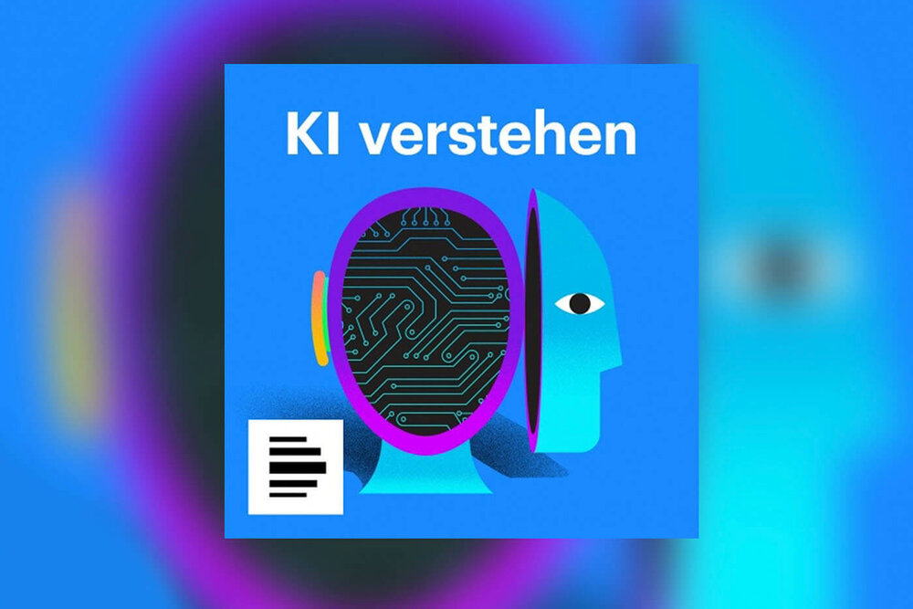 Das Cover des KI Verstehen Podcasts auf dem das innere eines Roboterkopfs zu sehen ist